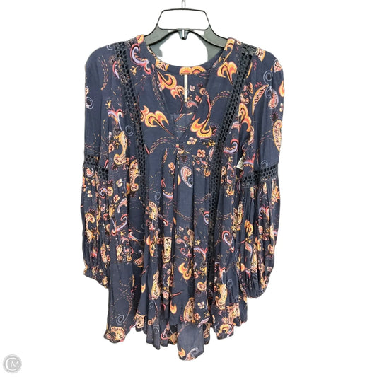 Top Long Sleeve By Free People In Blue, Size: Xs