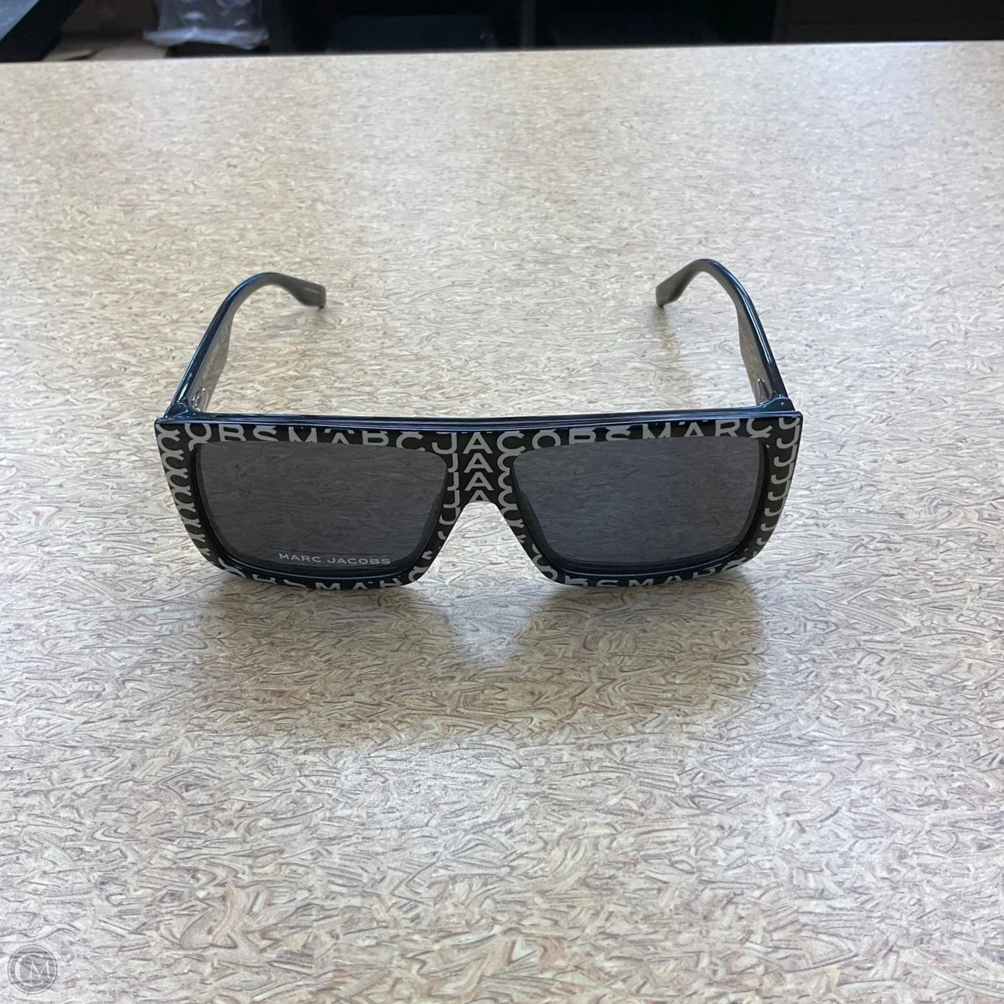 Sunglasses Luxury Designer By Marc Jacobs, Size: Medium