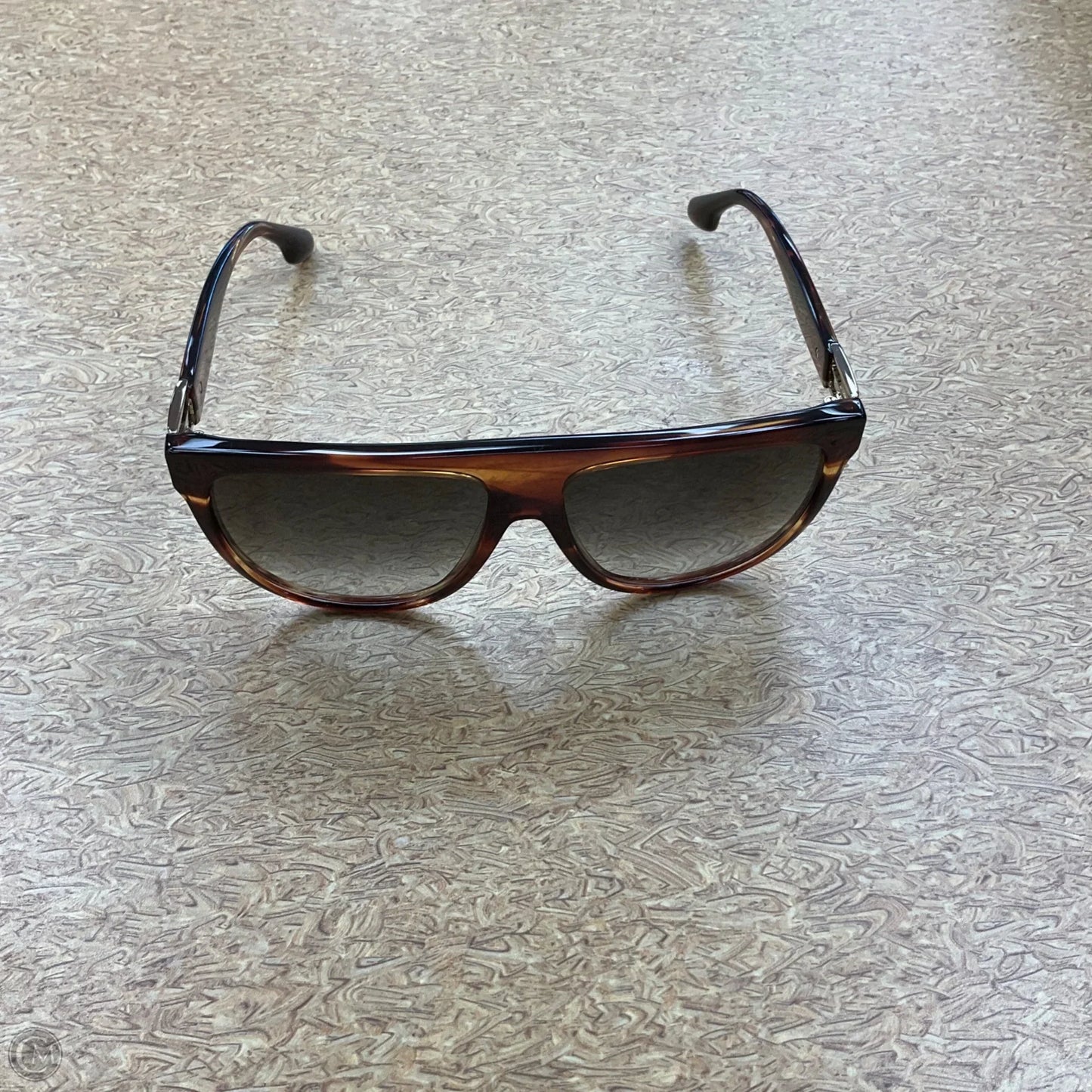 Sunglasses Luxury Designer By Clothes Mentor, Size: Large