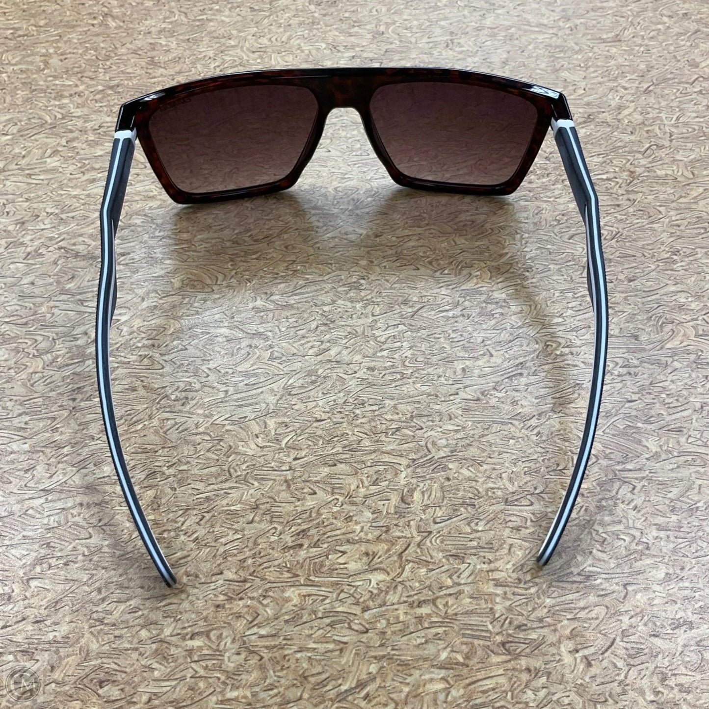 Sunglasses Luxury Designer By Carrera Y Carrera, Size: Large