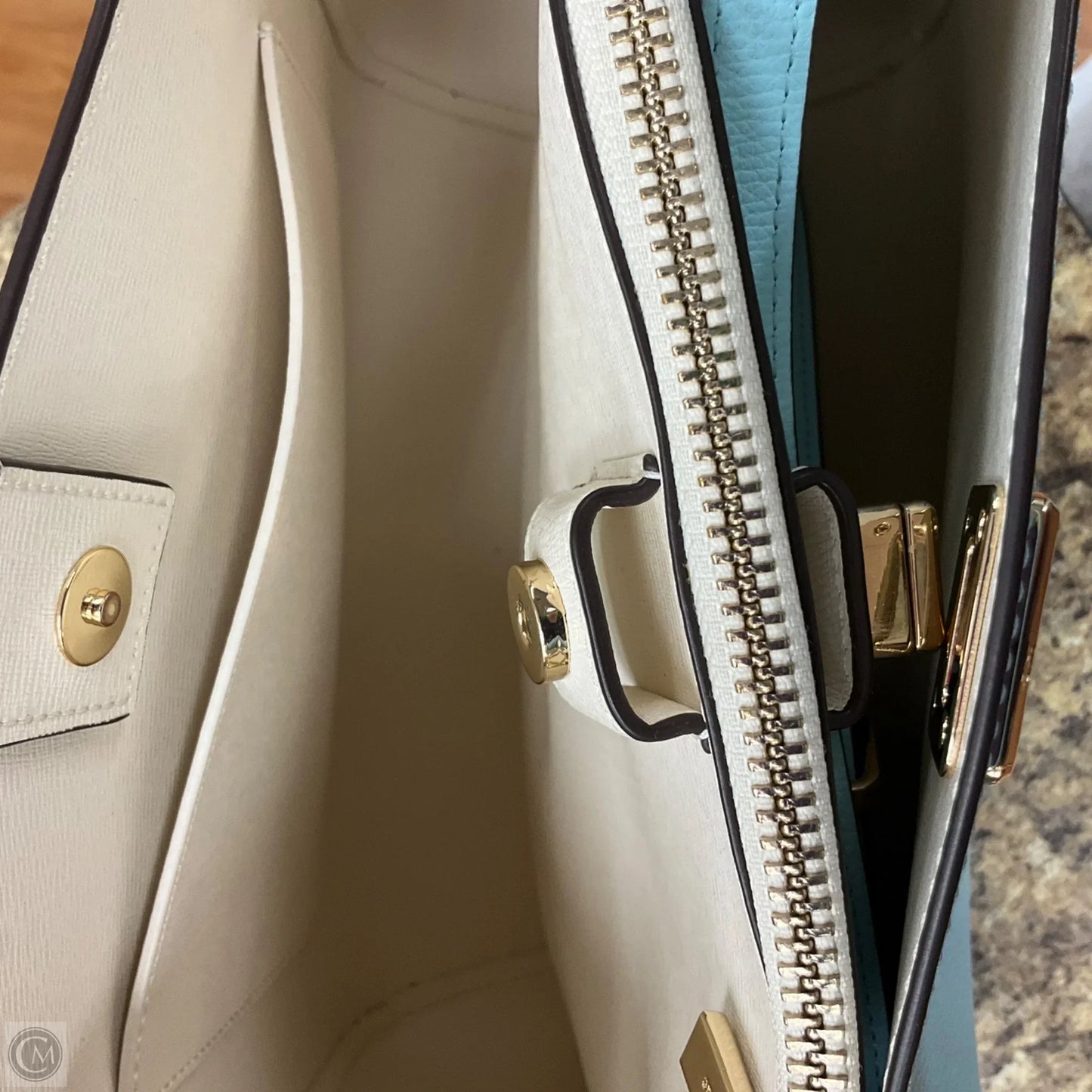 Crossbody Designer By Kate Spade, Size: Medium