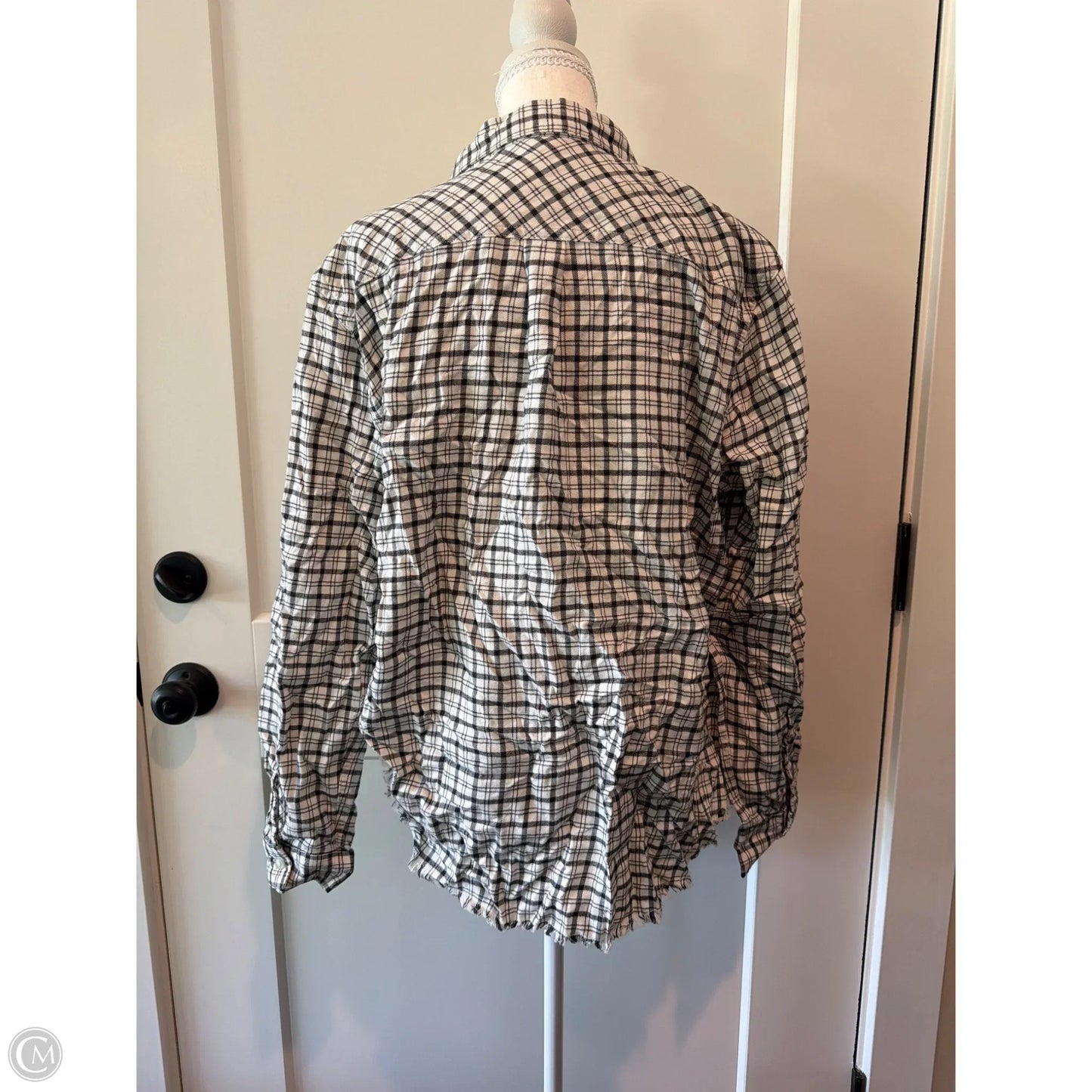 Top Long Sleeve By Eddie Bauer In Plaid Pattern, Size: Xl
