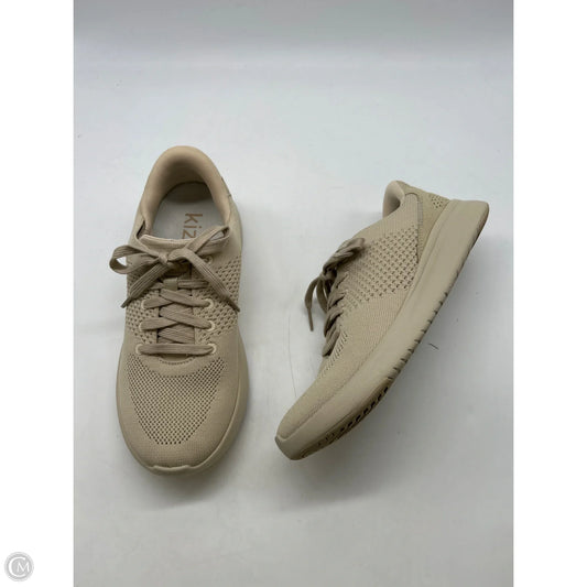 Shoes Athletic By Clothes Mentor In Tan, Size: 8