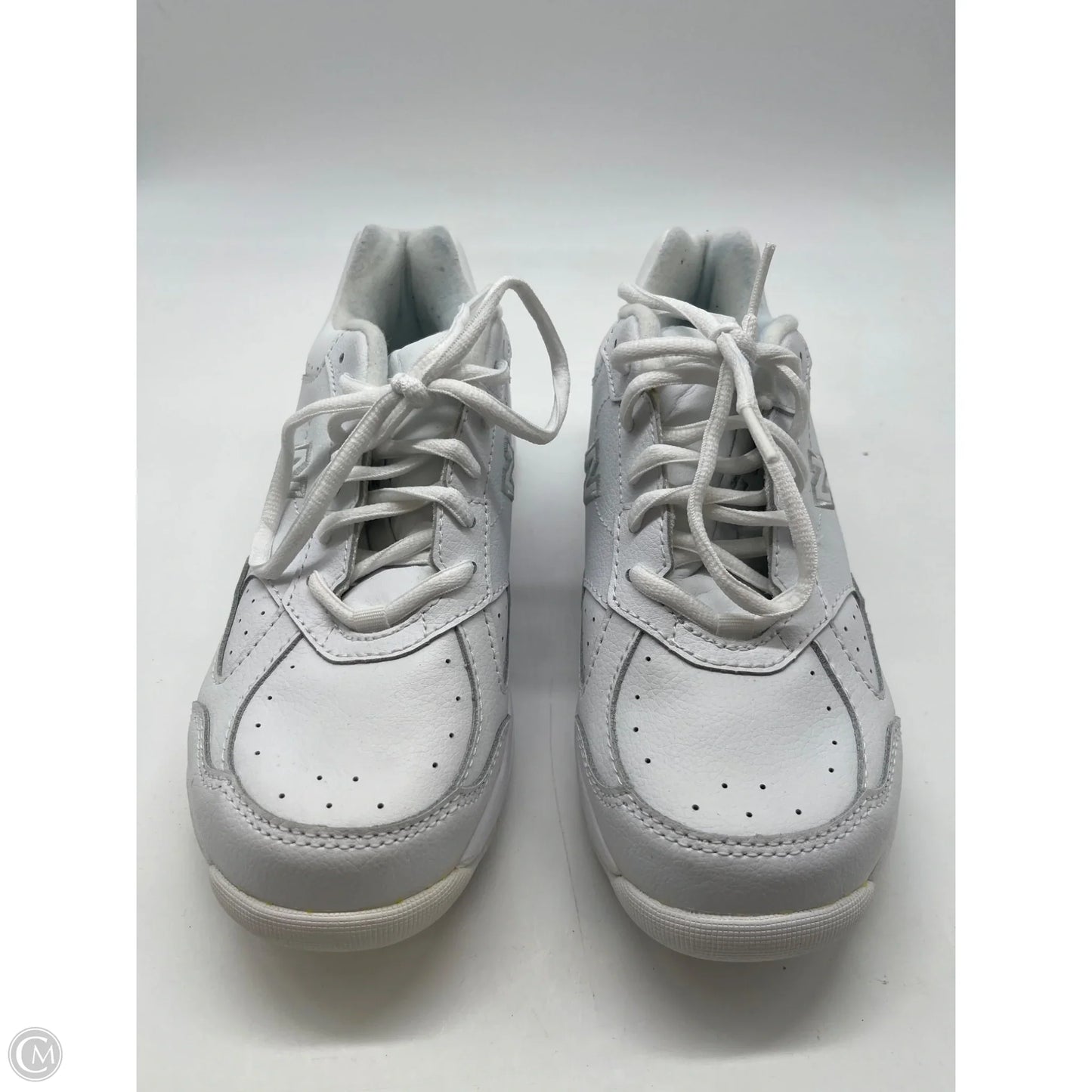 Shoes Athletic By New Balance In White, Size: 6.5