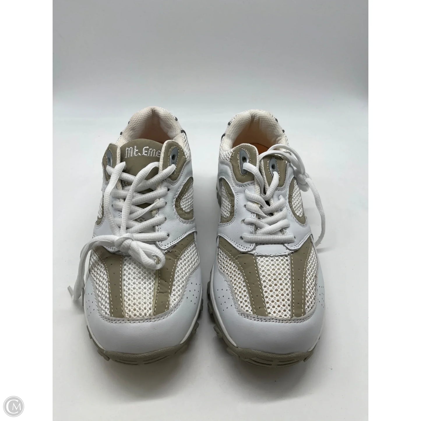 Shoes Athletic By Clothes Mentor In White, Size: 8