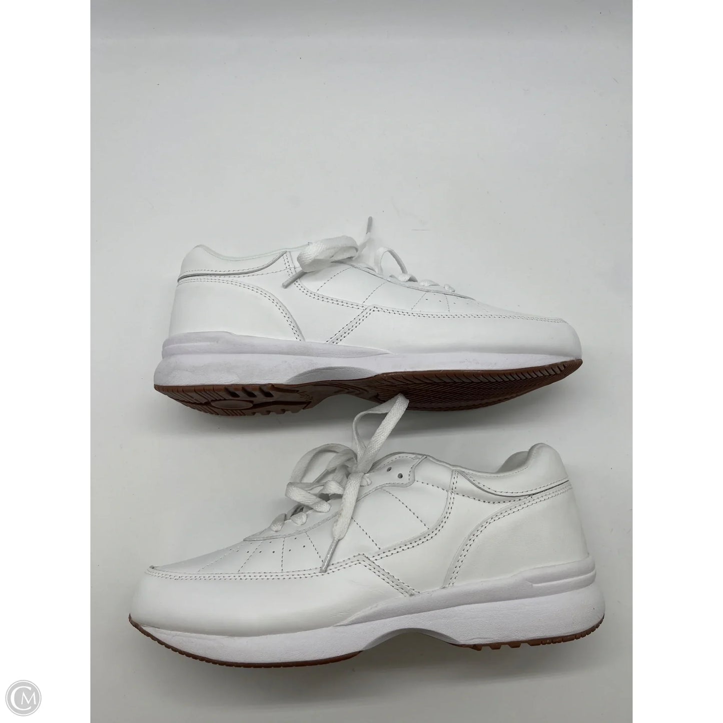Shoes Athletic By Clothes Mentor In White, Size: 9