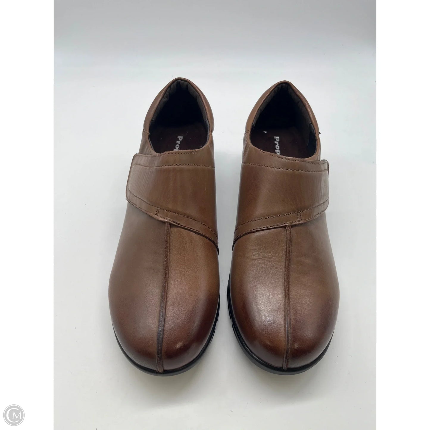 Shoes Flats By Clothes Mentor In Brown, Size: 9
