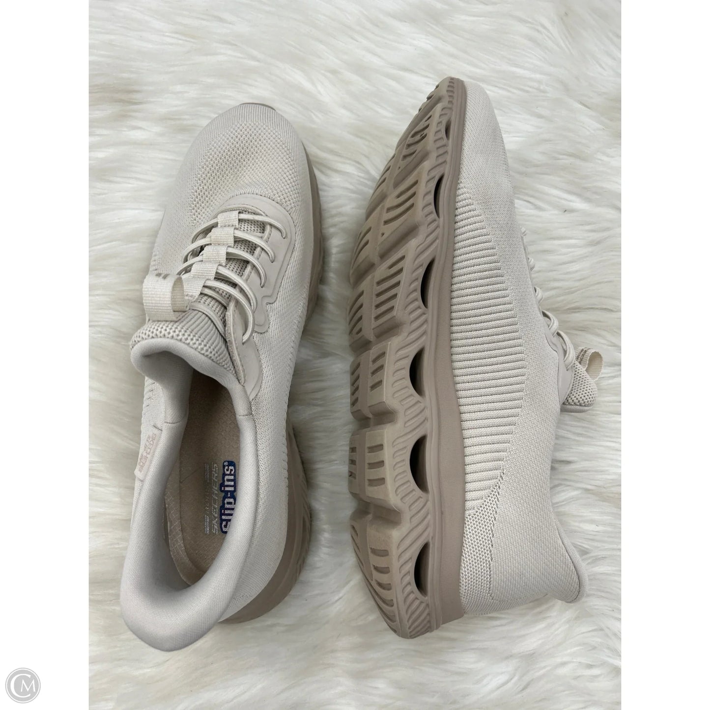 Shoes Athletic By Skechers In Tan, Size: 11