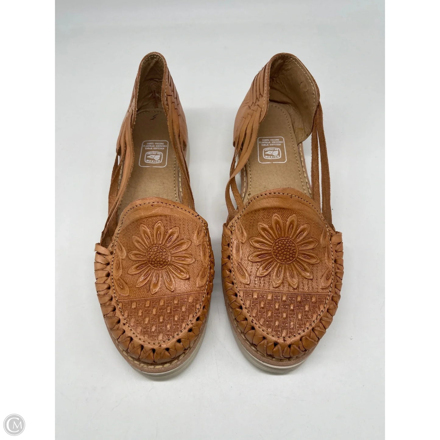 Shoes Flats By Clothes Mentor In Tan, Size: 8