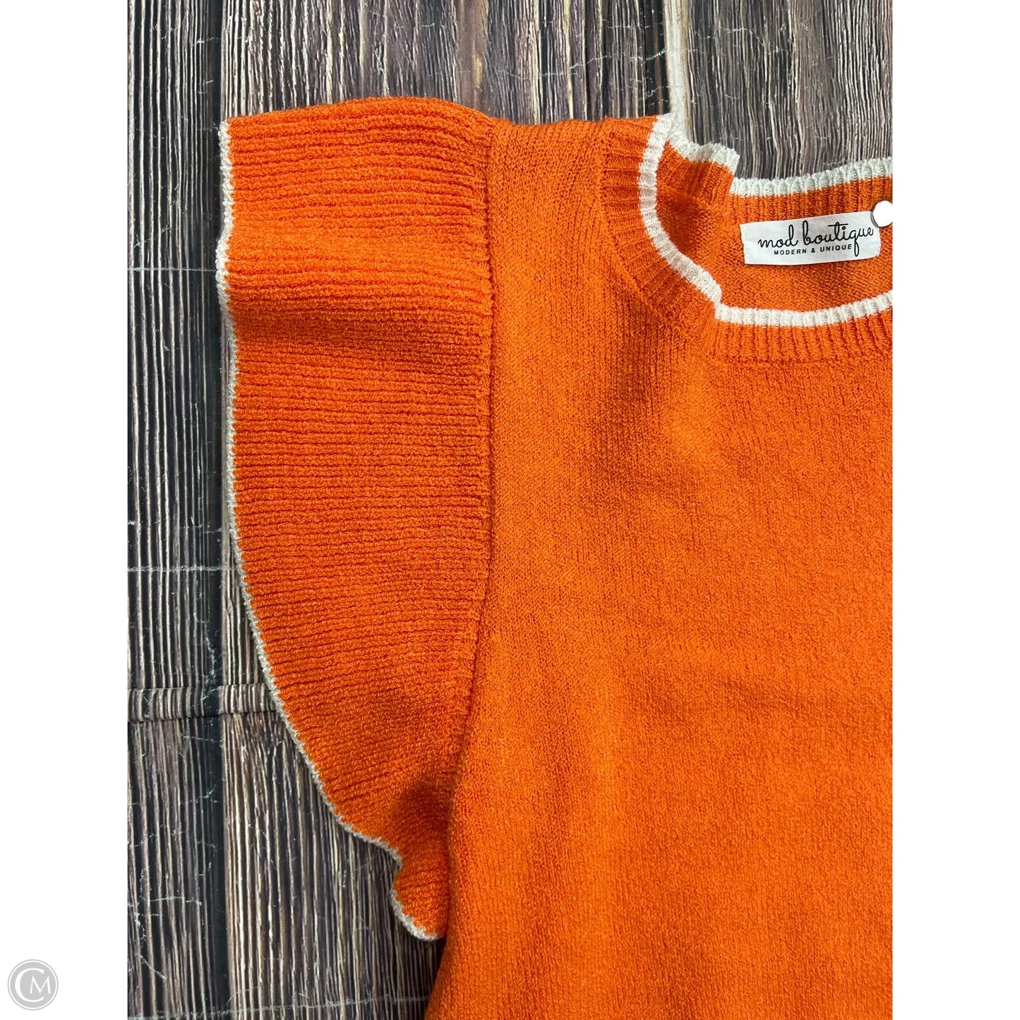 Sweater Short Sleeve By Clothes Mentor In Orange, Size: M