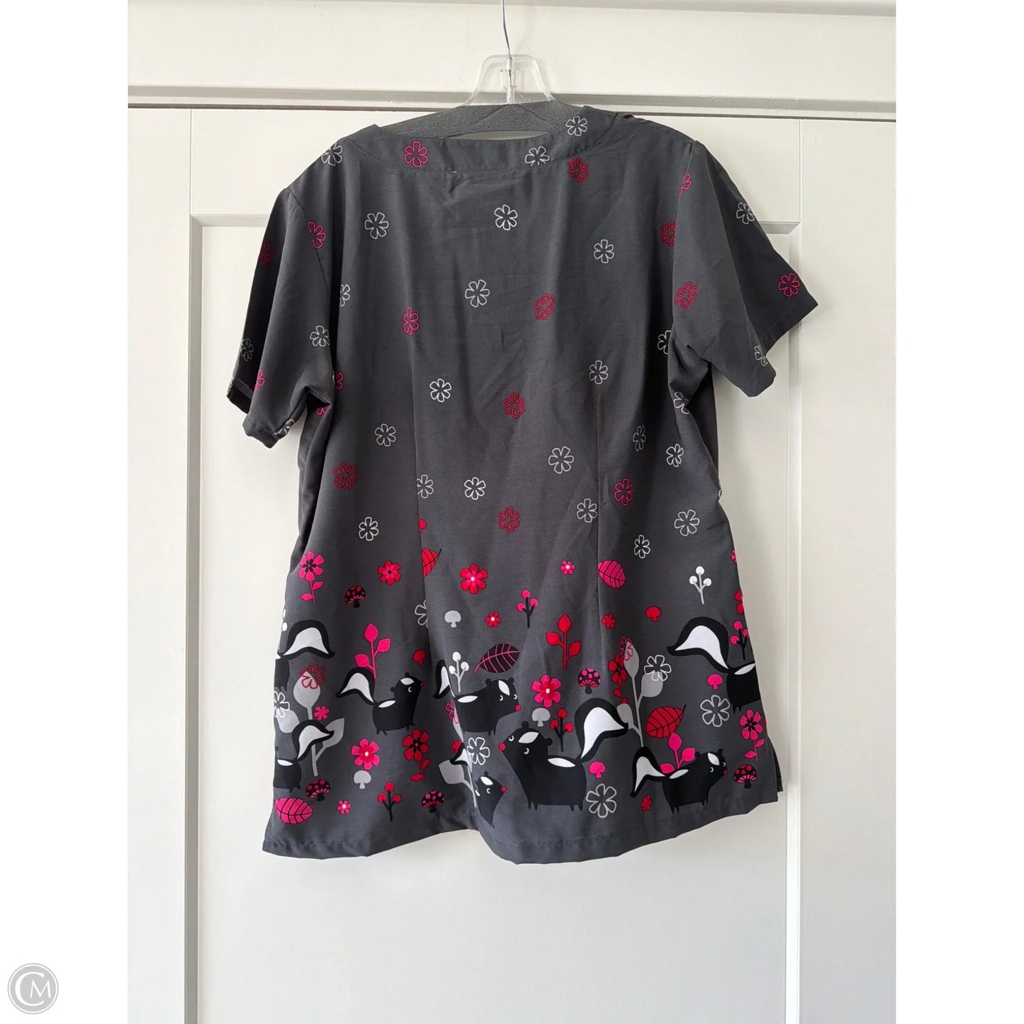 Top Short Sleeve By Clothes Mentor In Grey, Size: M