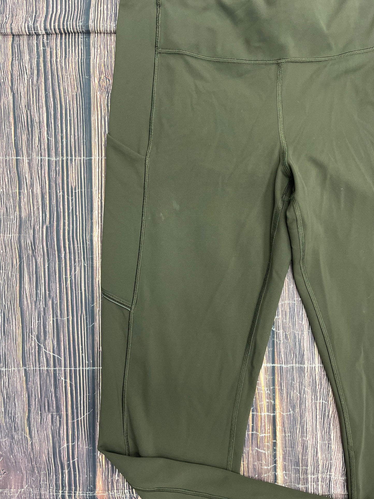 Green Athletic Leggings Lululemon, Size 8