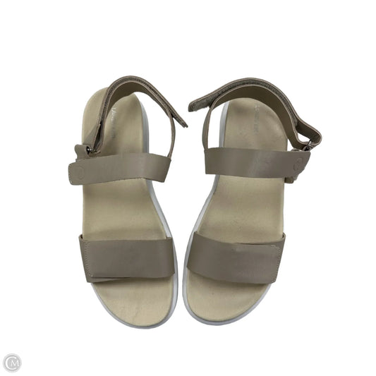 Sandals Flats By Lands End In Tan, Size: 9.5