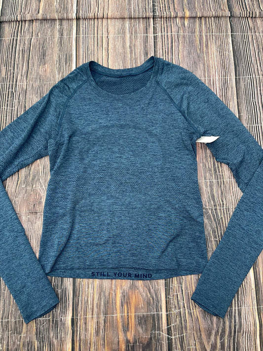 Athletic Top Long Sleeve Crewneck By Lululemon In Blue, Size: S