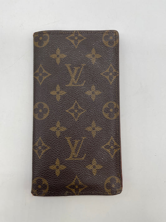 Wallet Luxury Designer By Louis Vuitton, Size: Medium