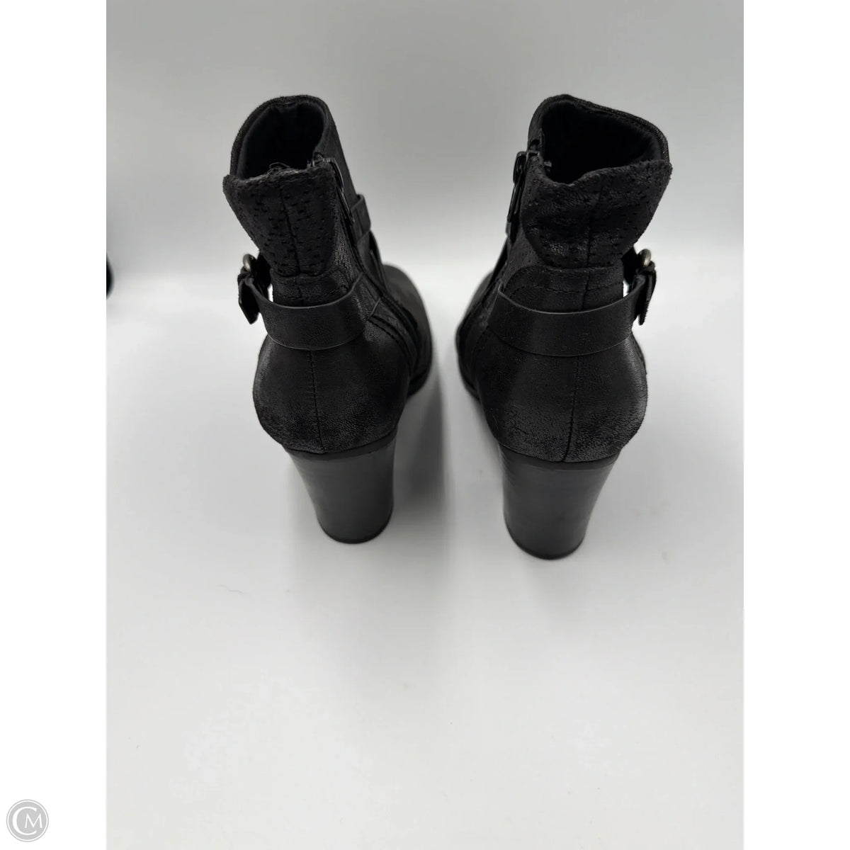 Boots Ankle Heels By Bare Traps In Black, Size: 9.5