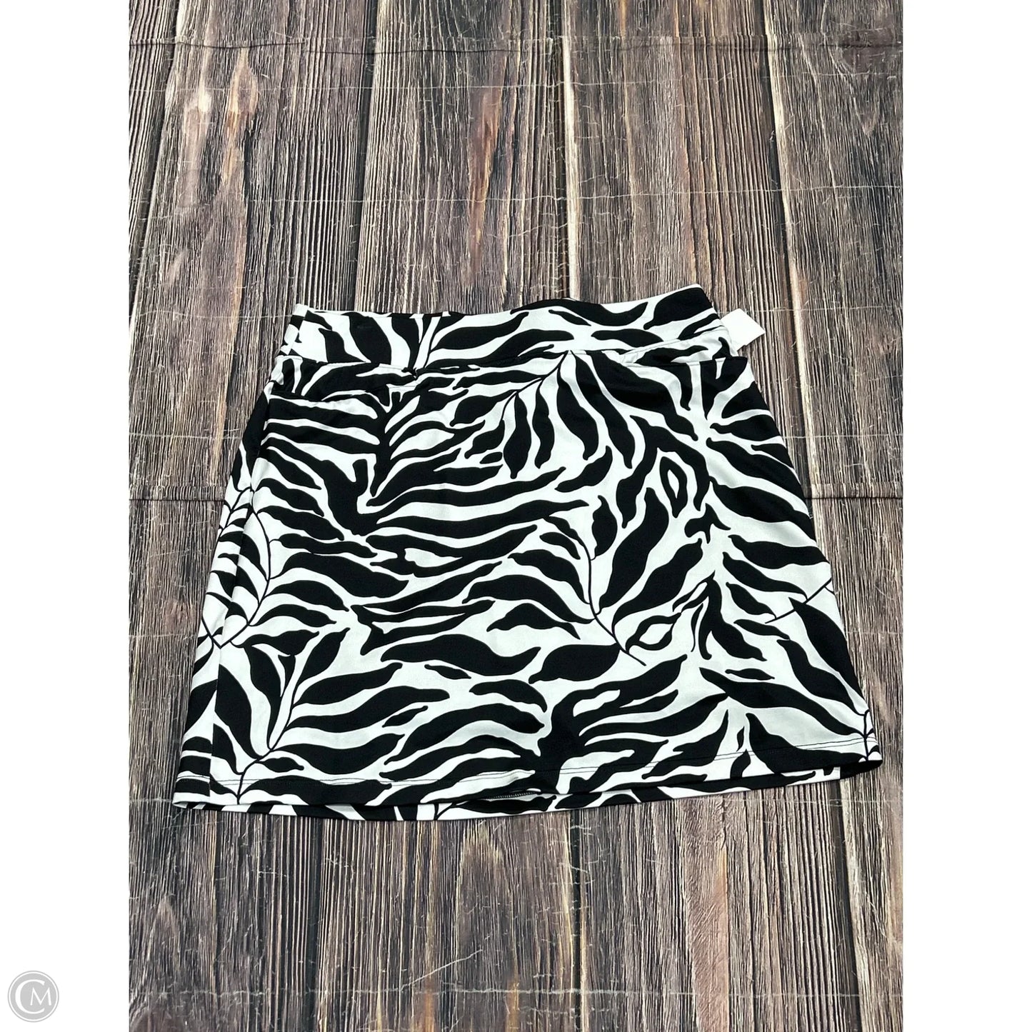 Skort By Chicos In Black, Size: S