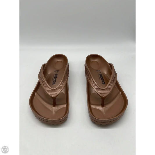 Sandals Flats By Birkenstock In Gold, Size: 8