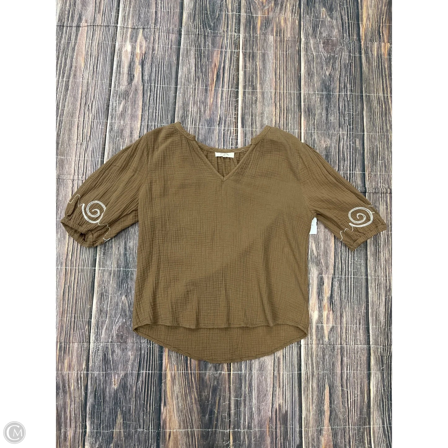 Top Short Sleeve By Clothes Mentor In Brown, Size: L