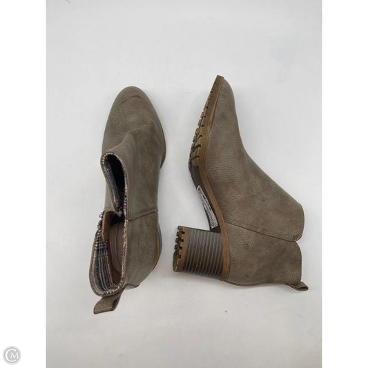 Boots Ankle Heels By Life Stride In Brown, Size: 9