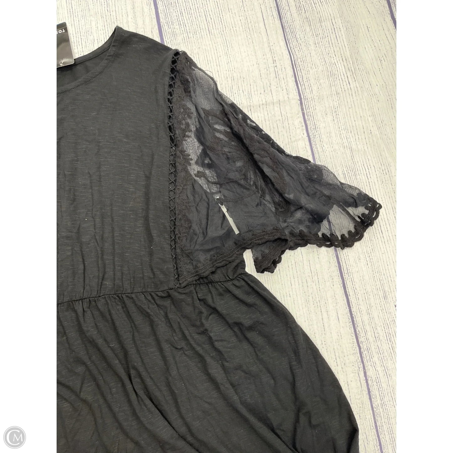 Top Short Sleeve By Torrid In Black, Size: 3x