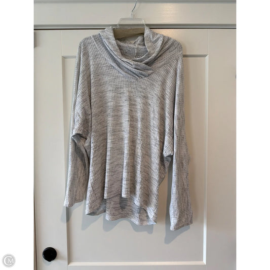 Top Long Sleeve By Cyrus In Grey, Size: Xl