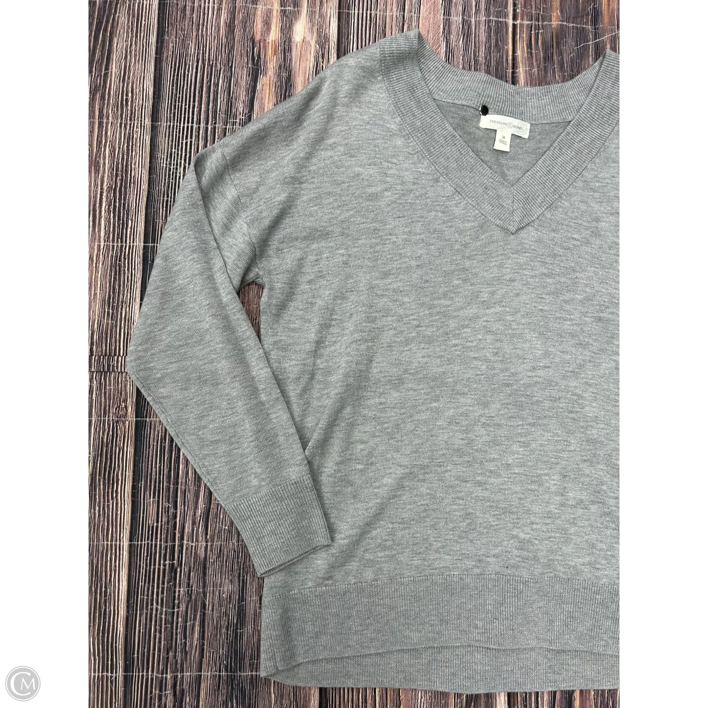 Top Long Sleeve By Treasure And Bond In Grey, Size: M