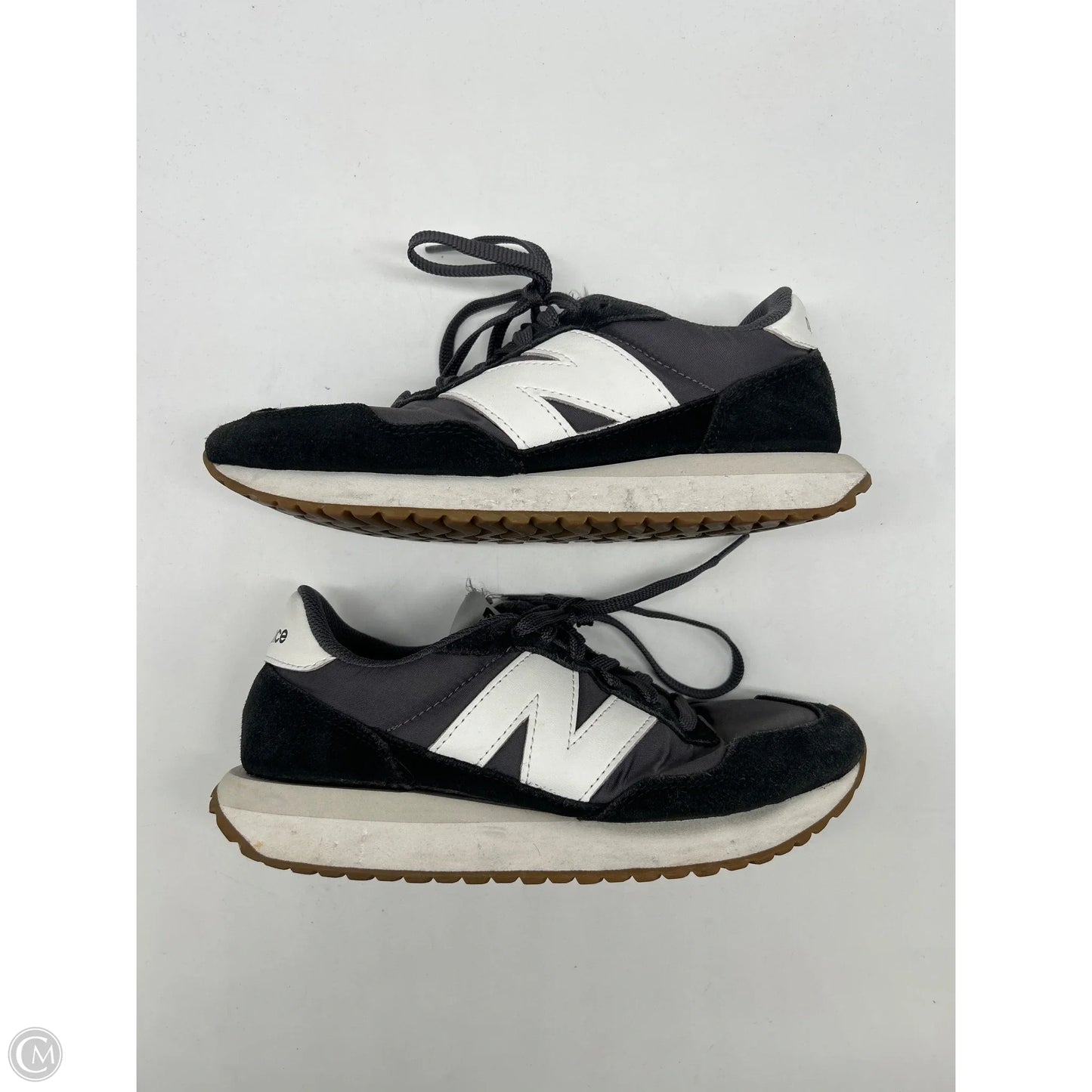 Shoes Athletic By New Balance In Grey, Size: 7