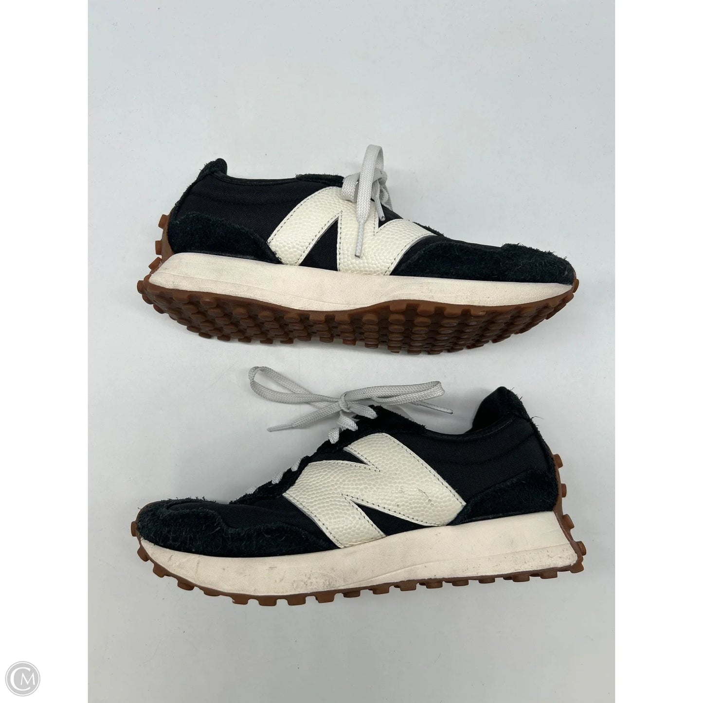 Shoes Athletic By New Balance In Black, Size: 7