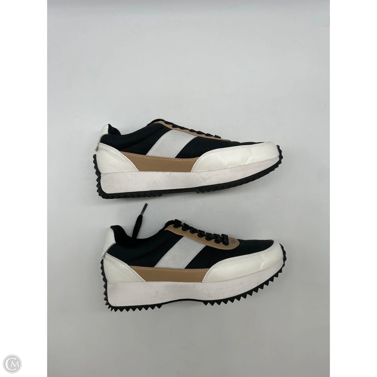 Shoes Sneakers By Dolce Vita In Black, Size: 6.5