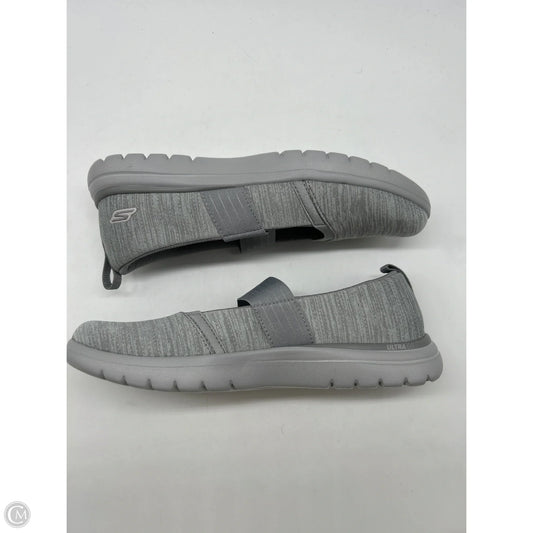Shoes Flats By Skechers In Grey, Size: 7.5