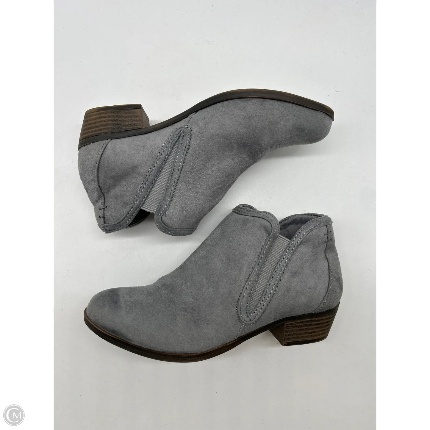 Boots Ankle Heels By Maurices In Grey, Size: 7.5