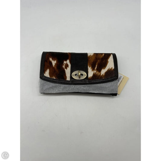 Wallet Designer By Patricia Nash, Size: Large