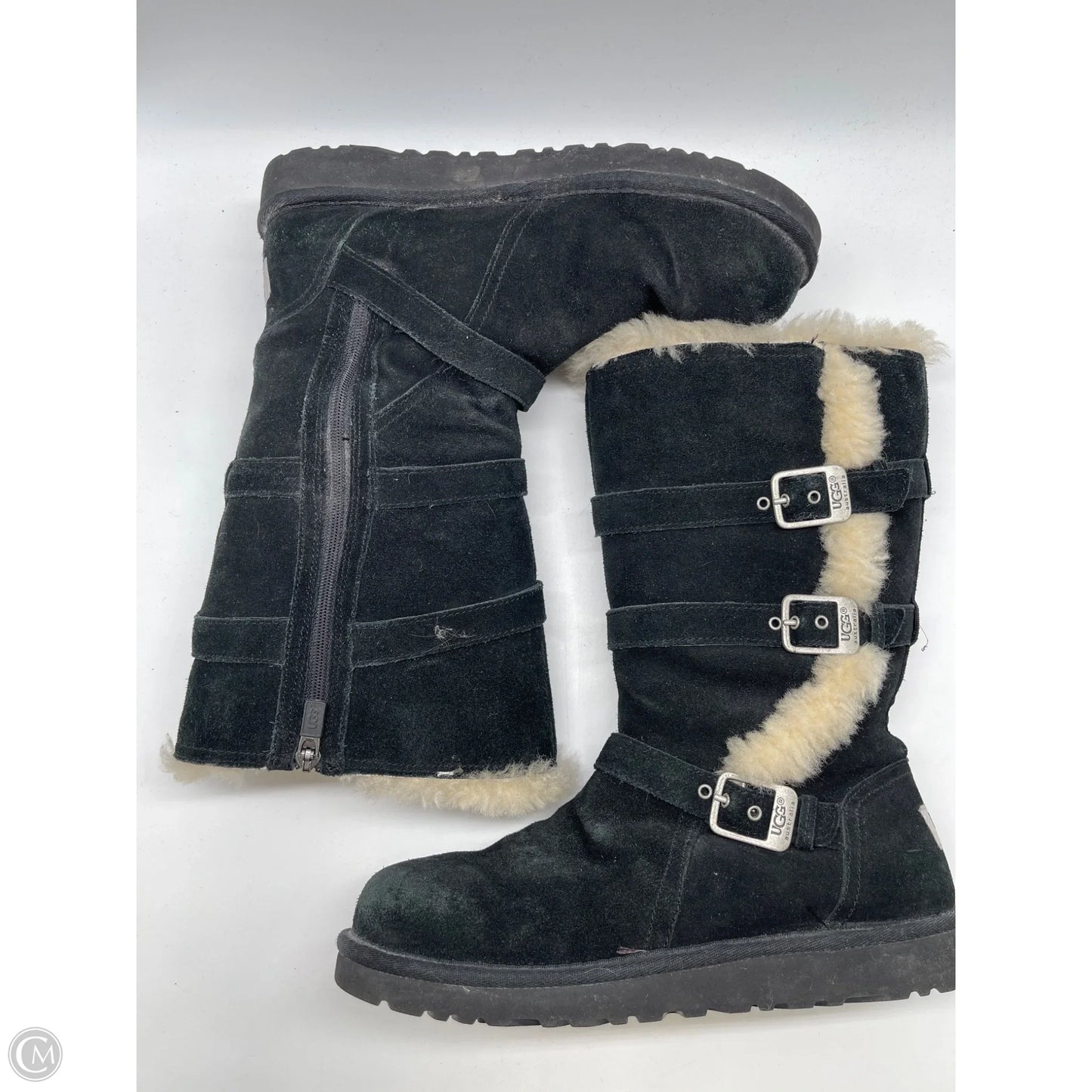 Boots Designer By Ugg In Black, Size: 6