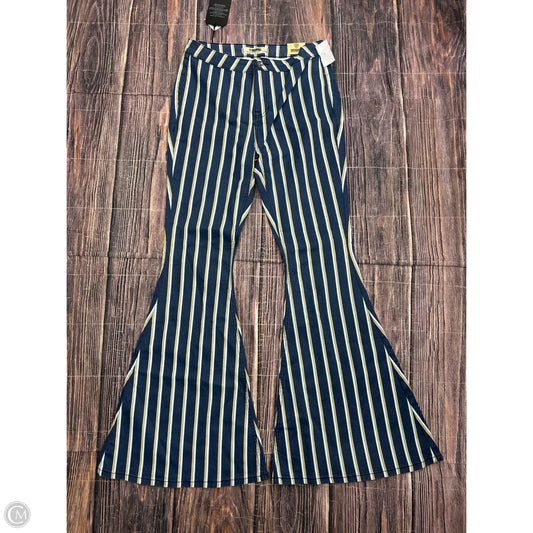 Jeans Flared By Clothes Mentor In Blue, Size: 12