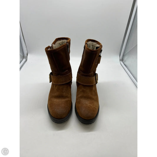 Boots Ankle Flats By Clarks In Brown, Size: 7