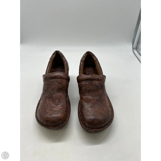 Shoes Flats By Boc In Brown, Size: 7.5