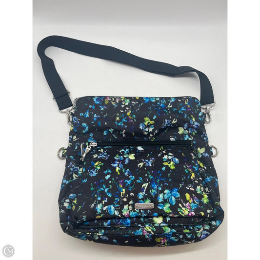 Crossbody By Baggallini, Size: Medium