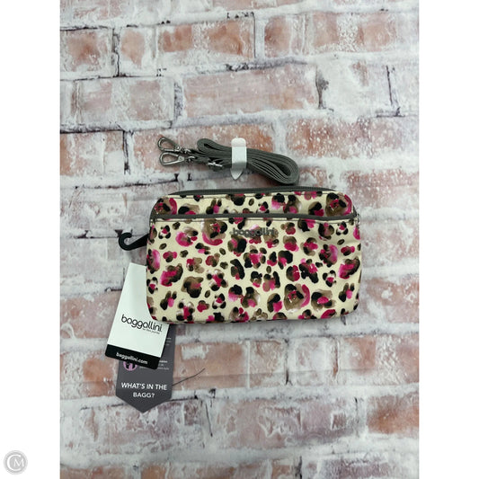 Crossbody By Baggallini, Size: Small