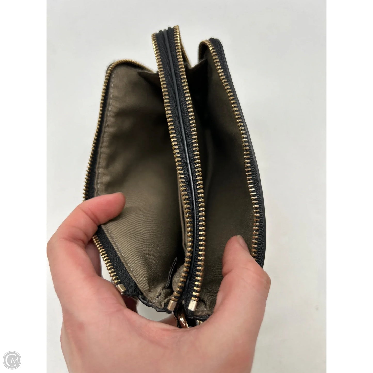 Wristlet Designer By Coach, Size: Medium