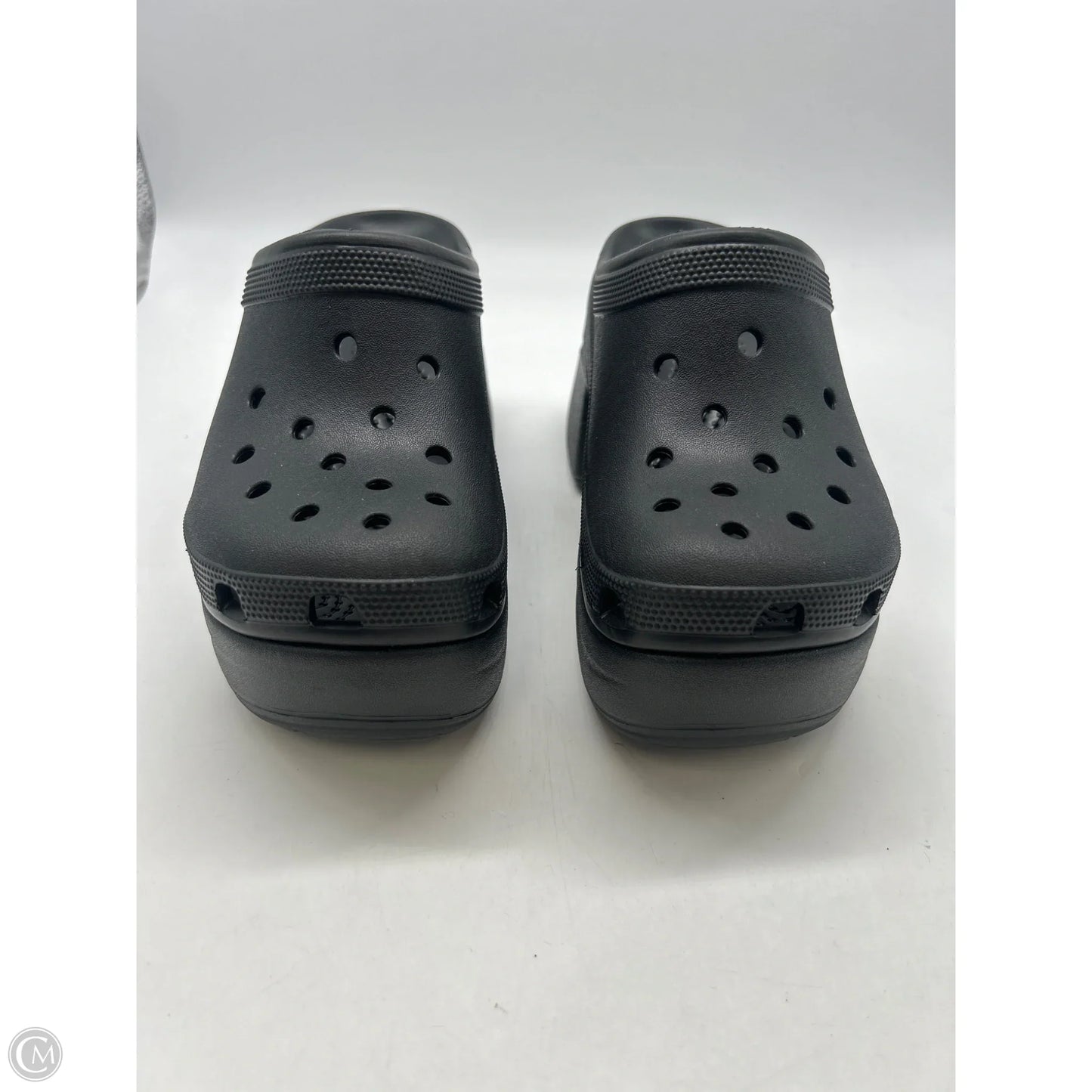 Sandals Heels Platform By Crocs In Black, Size: 6