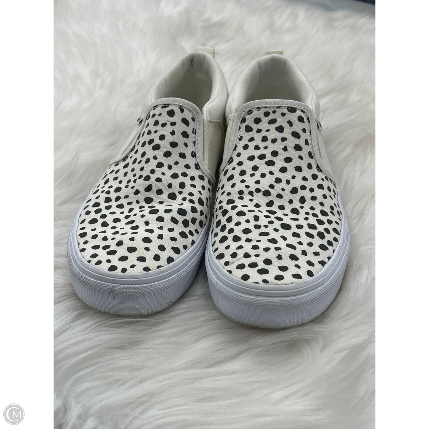 Shoes Sneakers By Vans In Cream, Size: 6