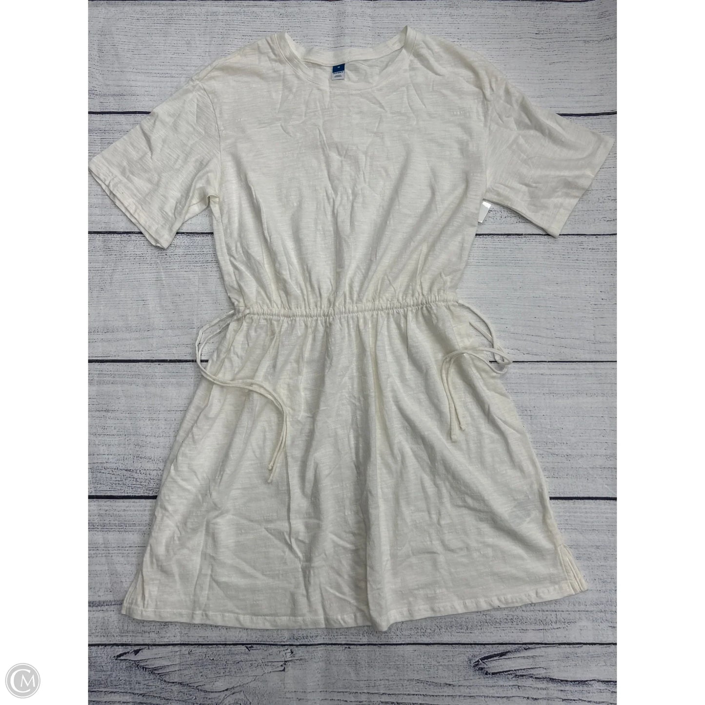 Dress Casual Short By Old Navy In White, Size: M