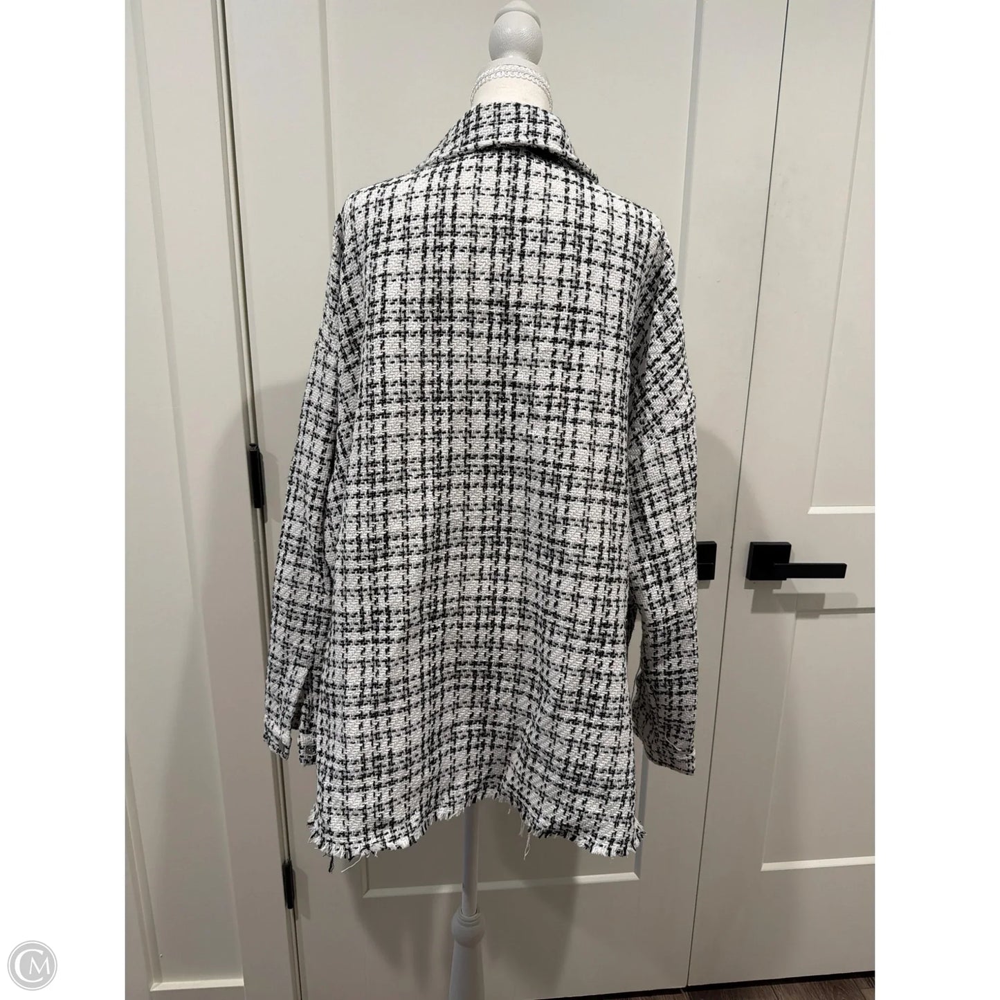 Jacket Shirt By Oddi In White, Size: 3x