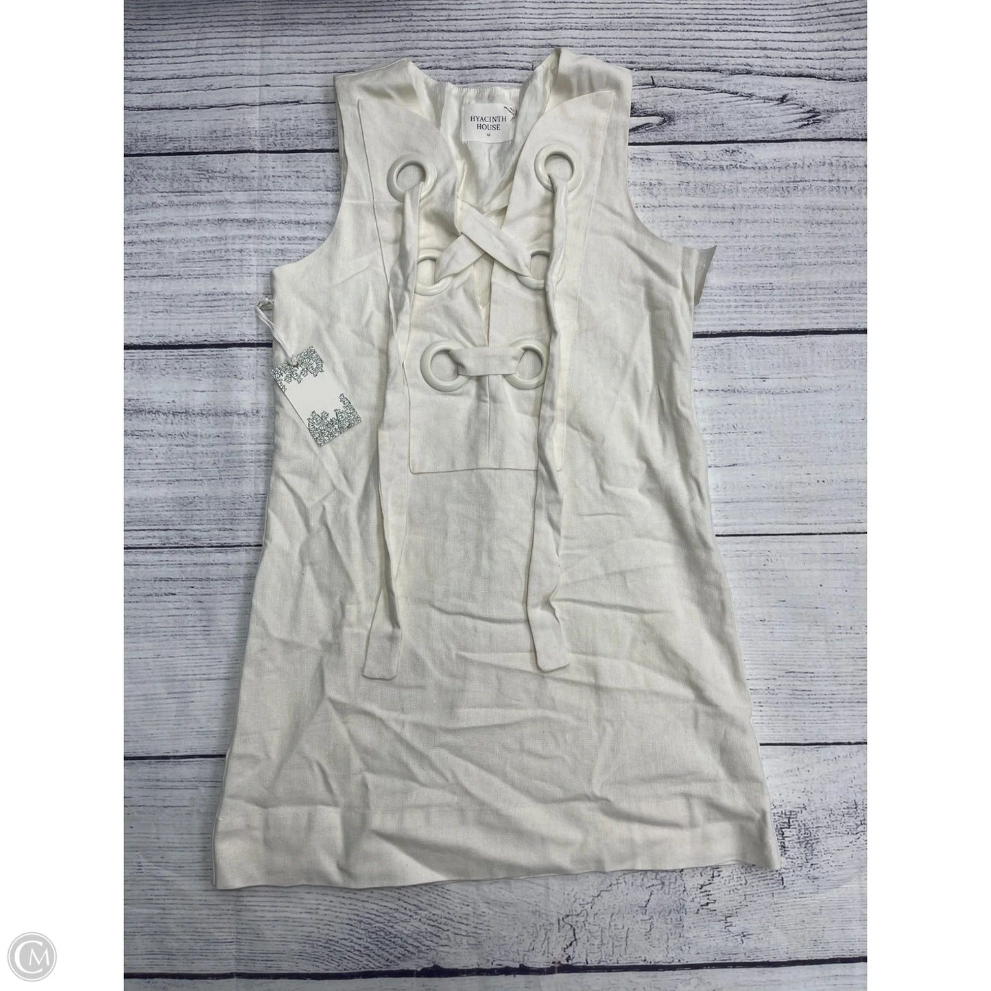 Dress Casual Short By Cmb In White, Size: Xs