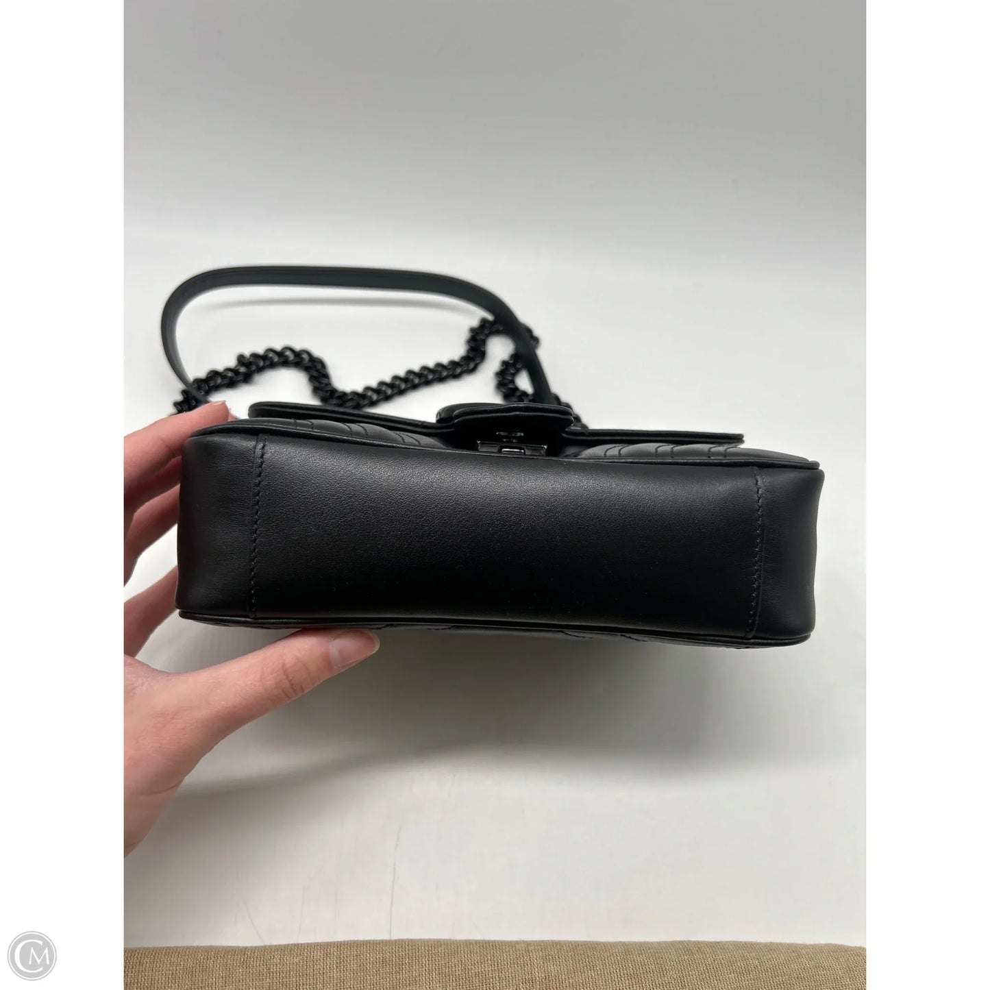 Handbag Luxury Designer By Gucci, Size: Small