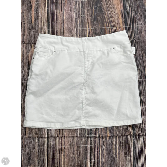 Skort By Sc & Co In White, Size: L