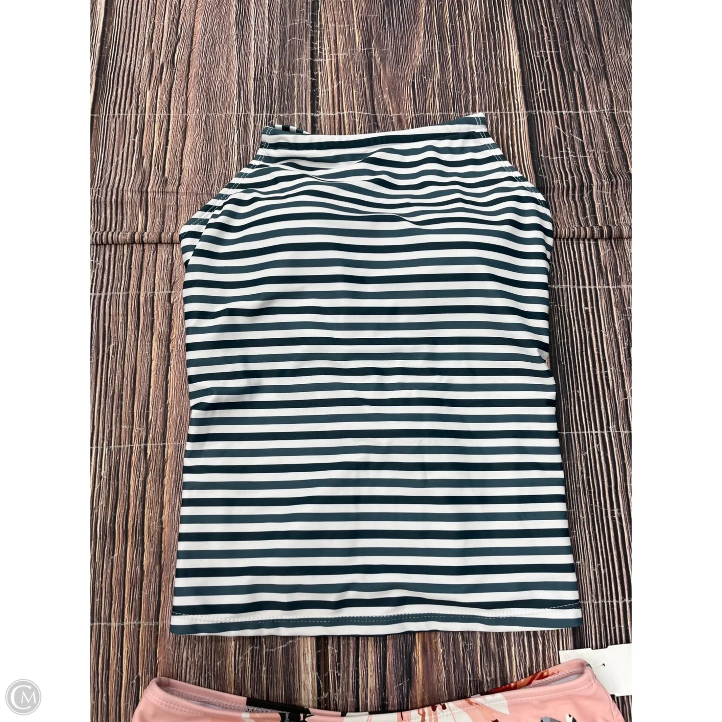 Swimsuit 2pc By Clothes Mentor In Green, Size: S