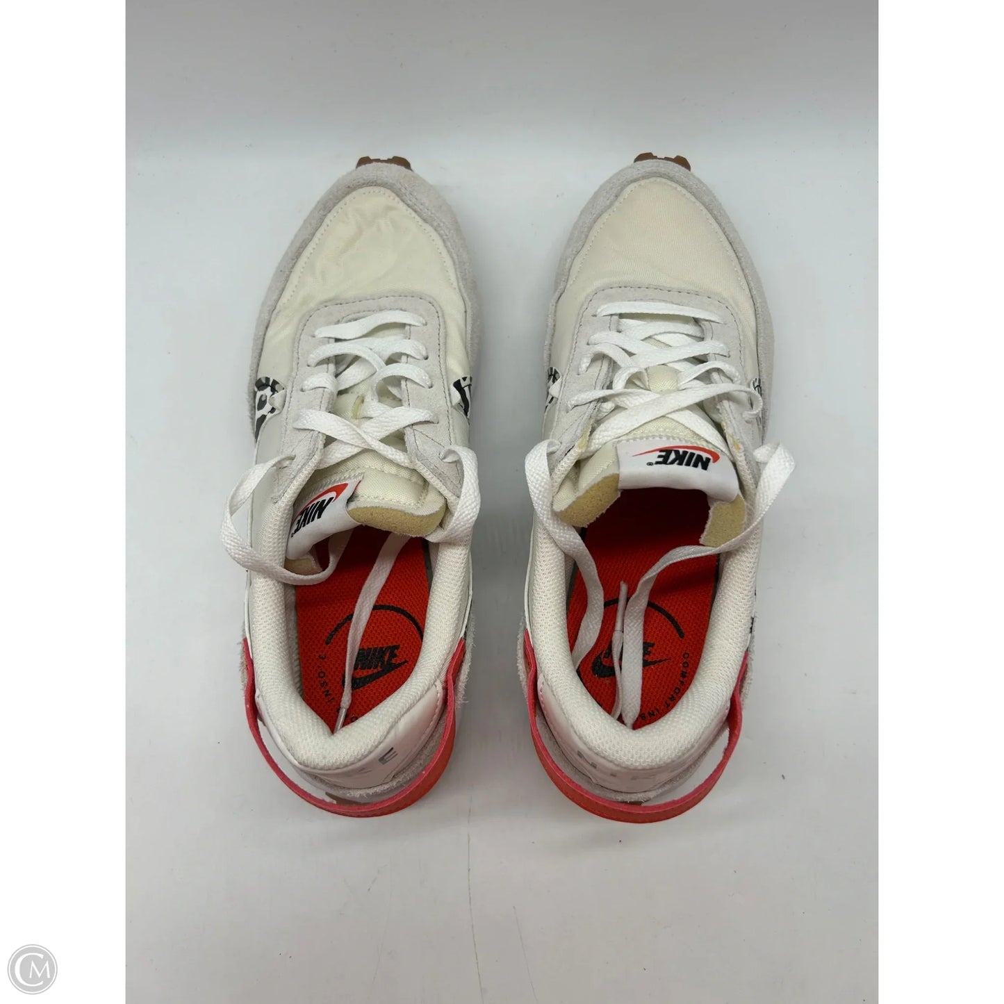 Shoes Athletic By Nike In Cream, Size: 10