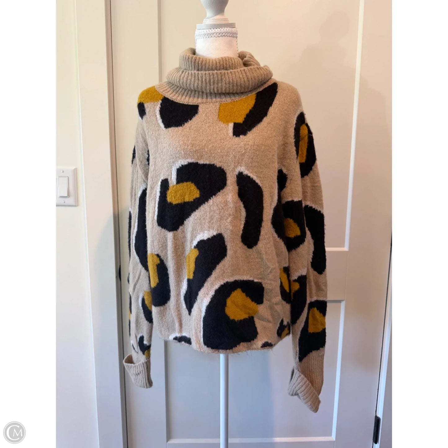Sweater By Moth In Tan, Size: M